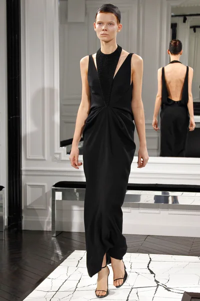 Look 12